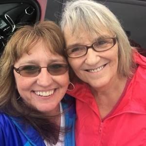 Meet your Posher, Denise